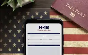 Trump eleva el costo de las visas de trabajo H-1B a 100,000 dólares